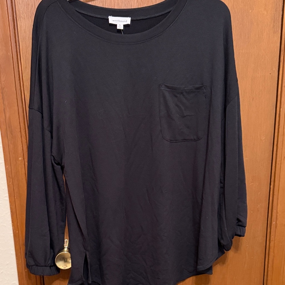 Black Long Sleeve Top with Pocket XL NWT